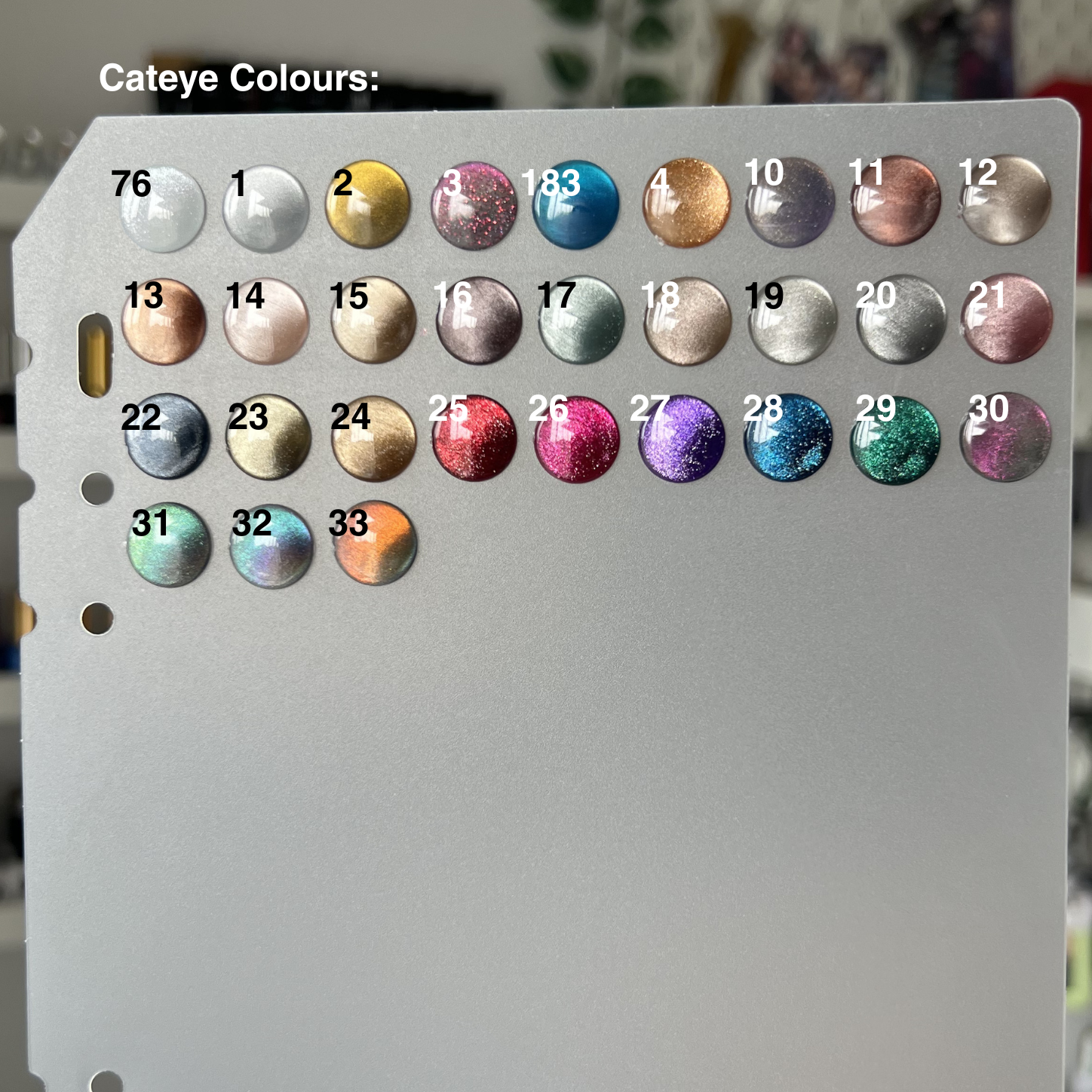 Cat Eye & Glitter Press-On Nail Sets